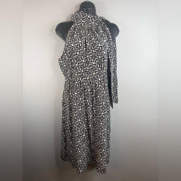 Shoshanna Dresses & Skirts - Shoshana Geometric Tie-Neck Silk Dress Size 4